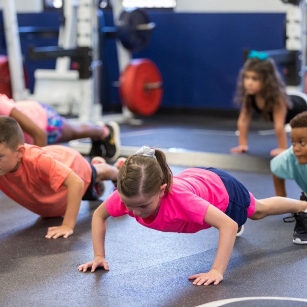 Youth athletic training – kids working on strength and movement